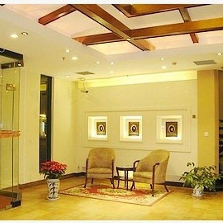 Baolong Homelike Hotel Luojing Branch Shanghai Exterior foto